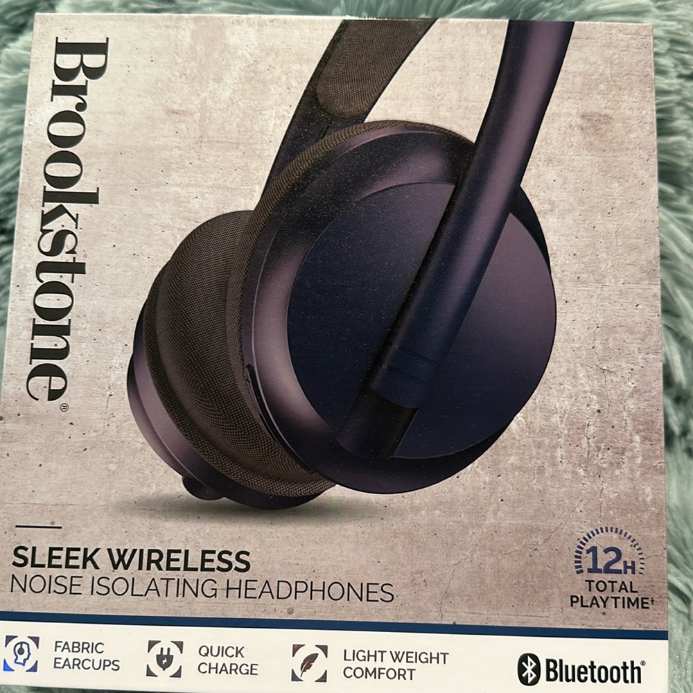 Brookstone Smart Touch Wireless Headphones with Bluetooth, Soft Ear cups.